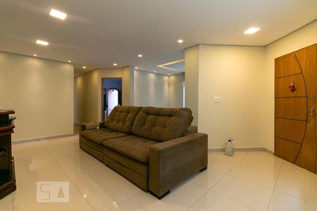 Sala de casa à venda com 3 quartos, 170m² em Vila Santa Isabel, São Paulo