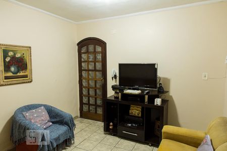 Sala de TV de casa à venda com 3 quartos, 203m² em Parque Novo Mundo, São Paulo