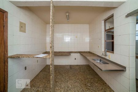 Cozinha de apartamento para alugar com 3 quartos, 109m² em Sagrada Família, Belo Horizonte
