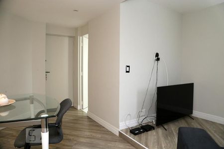 Sala de apartamento à venda com 2 quartos, 53m² em Jardim Parque Morumbi, São Paulo