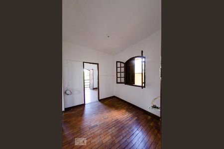 Sala 2 de casa para alugar com 3 quartos, 130m² em Padre Eustáquio, Belo Horizonte