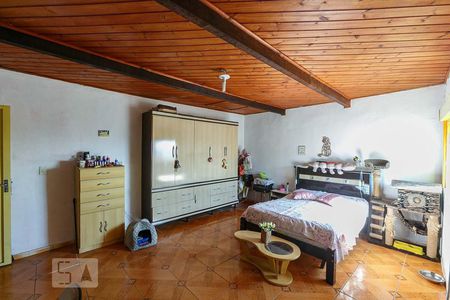 Quarto 1 - Suíte de casa à venda com 5 quartos, 150m² em Vila São José, Porto Alegre