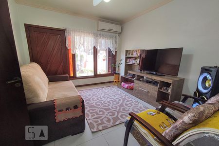 Sala de Estar de casa à venda com 3 quartos, 280m² em São José, Canoas