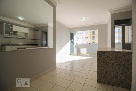 Sala de apartamento para alugar com 2 quartos, 55m² em Jardim Goiás, Goiânia