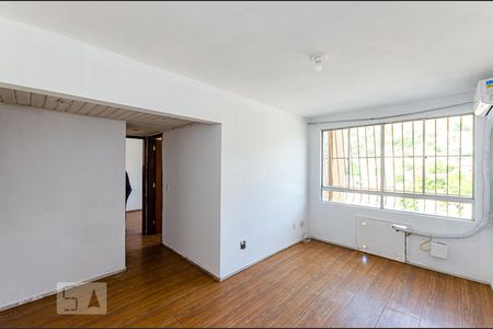 Sala de apartamento à venda com 2 quartos, 64m² em São Lourenço, Niterói