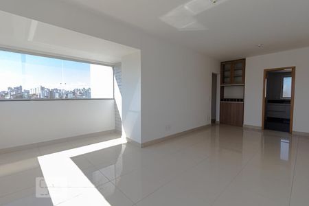 Sala de apartamento para alugar com 2 quartos, 85m² em Castelo, Belo Horizonte