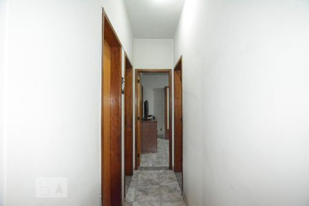 Corredor de apartamento à venda com 3 quartos, 82m² em Vila da Penha, Rio de Janeiro