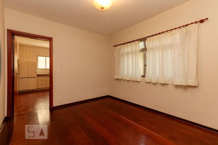 Sala de jantar de casa à venda com 6 quartos, 230m² em Vila Madalena, São Paulo