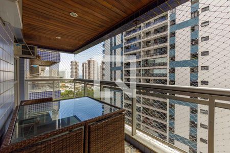 Varanda de apartamento para alugar com 2 quartos, 100m² em Barra da Tijuca, Rio de Janeiro