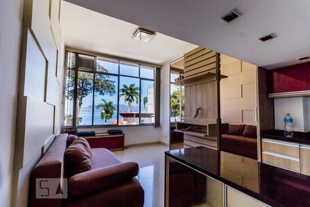 Sala e Cozinha de kitnet/studio à venda com 1 quarto, 26m² em Jardim Guanabara, Rio de Janeiro