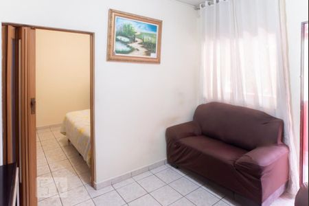 Sala de casa à venda com 1 quarto, 45m² em Vila Nhocuné, São Paulo