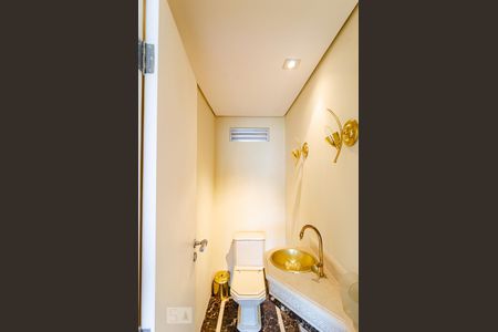Lavabo de apartamento para alugar com 3 quartos, 140m² em Vila Monte Alegre, São Paulo