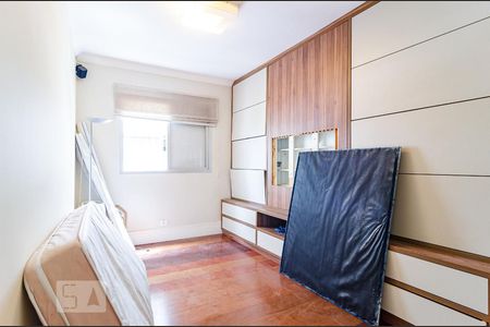 Sala de TV de apartamento para alugar com 3 quartos, 140m² em Vila Monte Alegre, São Paulo