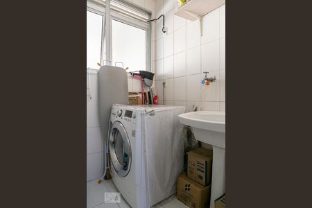 Casa para alugar com 78m², 2 quartos e 1 vaga Casa para alugar com 78m², 2 quartos e 1 vagaÁrea de serviço