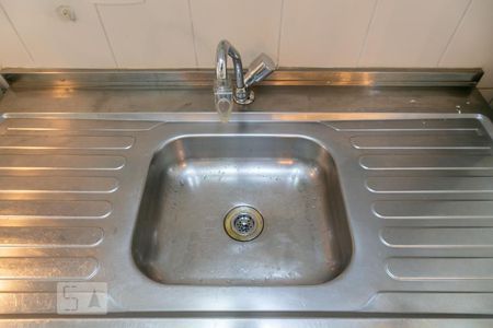 Casa para alugar com 78m², 2 quartos e 1 vaga Casa para alugar com 78m², 2 quartos e 1 vagaPia