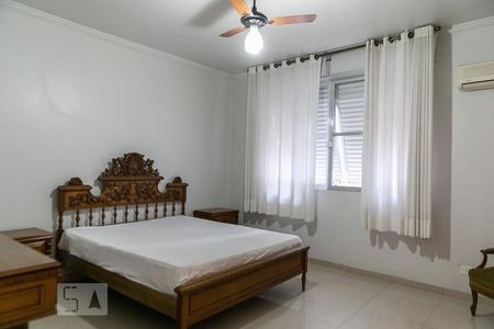 Suíte de casa para alugar com 4 quartos, 200m² em Marapé, Santos