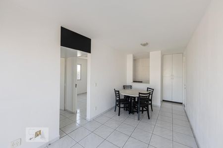 Sala de apartamento para alugar com 2 quartos, 52m² em Vila Guilhermina, São Paulo