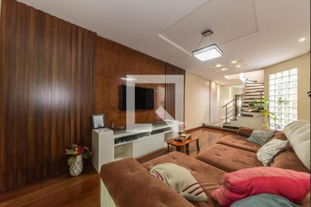 Sala de casa à venda com 4 quartos, 250m² em Santa Paula, São Caetano do Sul