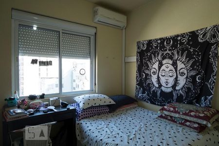 Quarto de apartamento à venda com 1 quarto, 35m² em Centro Histórico, Porto Alegre