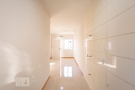 Sala/Cozinha de casa de condomínio para alugar com 2 quartos, 48m² em Hípica, Porto Alegre