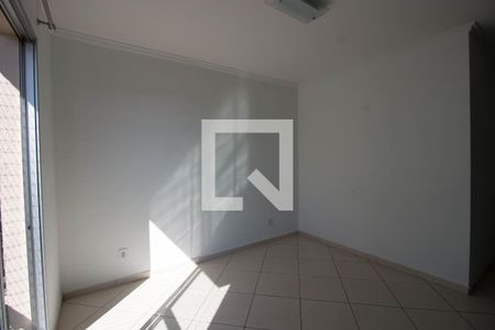 Sala de apartamento para alugar com 2 quartos, 62m² em Vila Carmosina, São Paulo