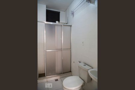 Banheiro de apartamento à venda com 1 quarto, 50m² em Copacabana, Rio de Janeiro