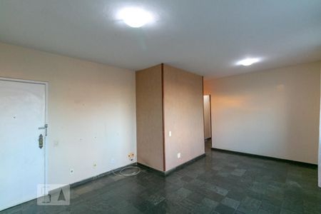 Sala de apartamento à venda com 3 quartos, 83m² em Vila Cloris, Belo Horizonte