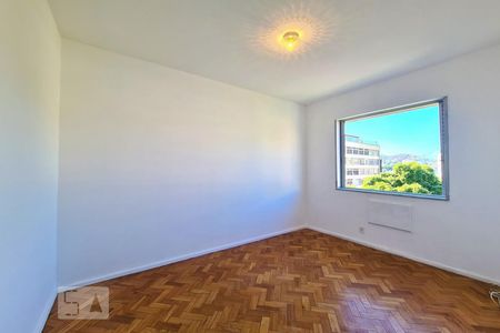 Quarto 2 de apartamento para alugar com 2 quartos, 64m² em Méier, Rio de Janeiro