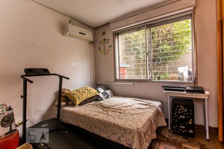 Quarto de apartamento à venda com 1 quarto, 40m² em Tristeza, Porto Alegre