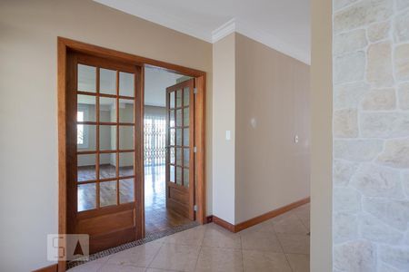 Hall de Entrada de casa à venda com 6 quartos, 500m² em Boa Vista, Porto Alegre