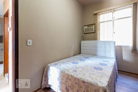 Quarto de apartamento à venda com 1 quarto, 62m² em Quintino Bocaiuva, Rio de Janeiro