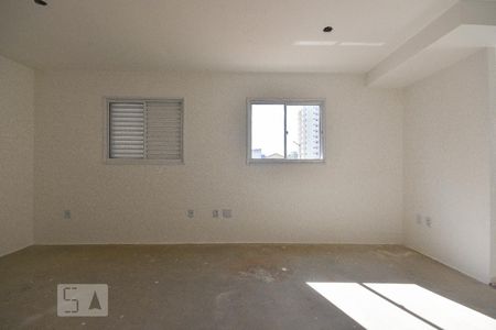 Quarto de apartamento à venda com 1 quarto, 33m² em Vila Mazzei, São Paulo