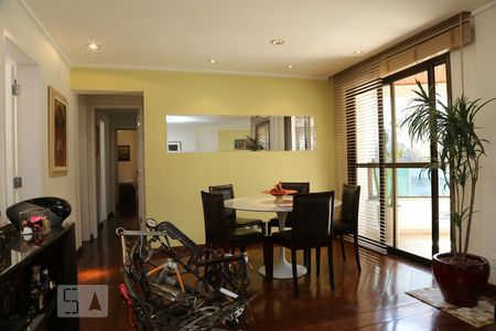 Sala de apartamento à venda com 3 quartos, 128m² em Paineiras do Morumbi, São Paulo