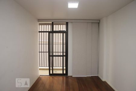 Sala de apartamento à venda com 3 quartos, 120m² em Tijuca, Rio de Janeiro