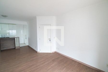 Sala de apartamento para alugar com 3 quartos, 83m² em Vila Alexandria, São Paulo