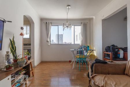 Sala de apartamento para alugar com 2 quartos, 71m² em Jardim Brasil (zona Sul), São Paulo