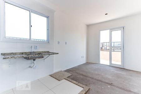 Sala e Cozinha de apartamento à venda com 1 quarto, 32m² em Vila Mazzei, São Paulo