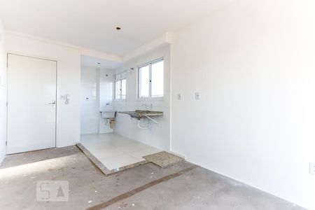 Sala e Cozinha de apartamento à venda com 1 quarto, 32m² em Vila Mazzei, São Paulo