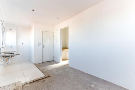 Sala e Cozinha de apartamento à venda com 1 quarto, 32m² em Vila Mazzei, São Paulo