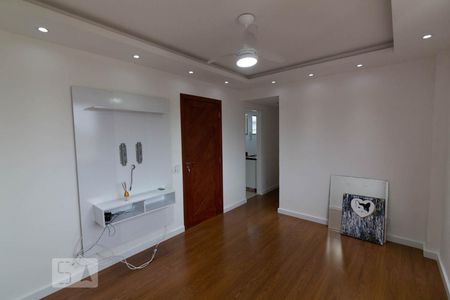 Sala de apartamento para alugar com 2 quartos, 50m² em Vila Isabel, Rio de Janeiro