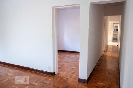 Sala de casa de condomínio para alugar com 2 quartos, 80m² em Itaquera, São Paulo