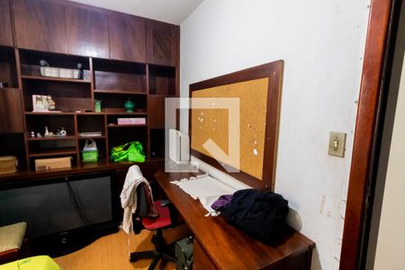 Casa à venda com 250m², 4 quartos e 2 vagas Casa à venda com 250m², 4 quartos e 2 vagasQuarto 2