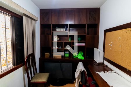 Casa à venda com 250m², 4 quartos e 2 vagas Casa à venda com 250m², 4 quartos e 2 vagasQuarto 2