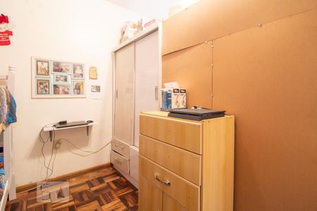 Quarto 2 de apartamento para alugar com 2 quartos, 69m² em São João, Porto Alegre