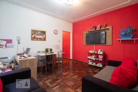 Sala de apartamento para alugar com 2 quartos, 69m² em São João, Porto Alegre