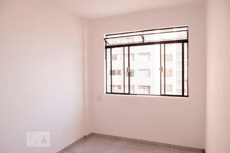 Quarto 2 de apartamento para alugar com 2 quartos, 38m² em Liberdade, São Paulo