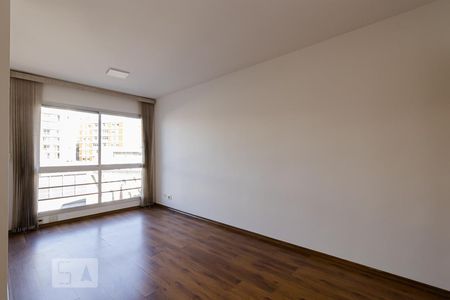 Sala de apartamento para alugar com 3 quartos, 100m² em Aclimação, São Paulo