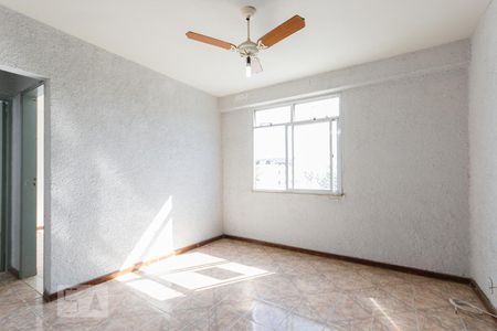 Sala de apartamento para alugar com 2 quartos, 48m² em Taquara, Rio de Janeiro