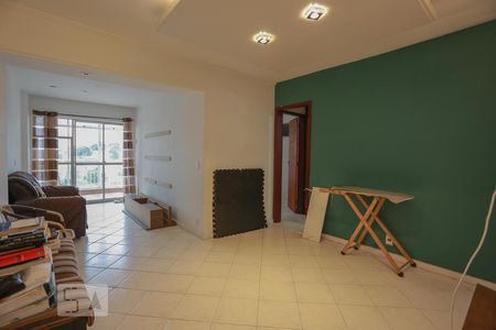 Apartamento à venda com 71m², 2 quartos e 1 vagaSala