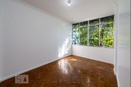 Sala de apartamento à venda com 2 quartos, 61m² em Leblon, Rio de Janeiro